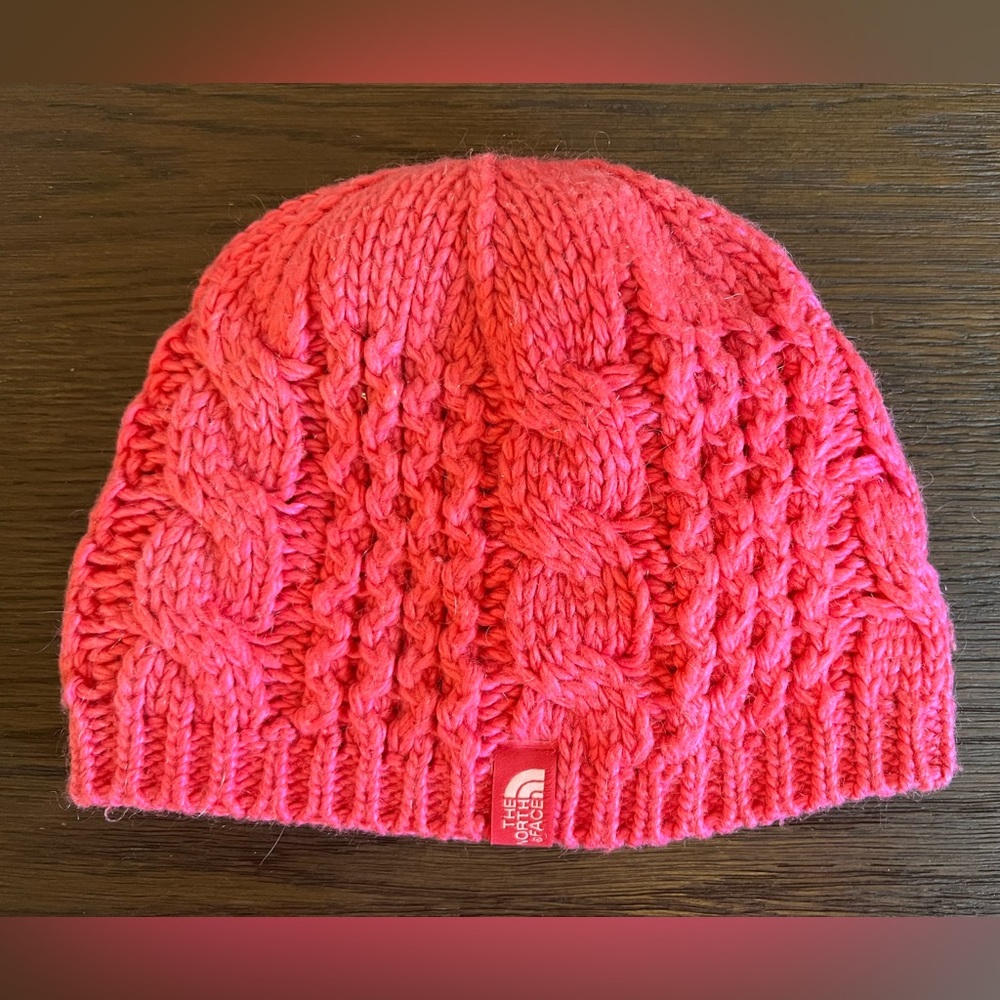 The North Face Girls Pink Knit Beanie Winter Hat Size Medium (Age 5-10)